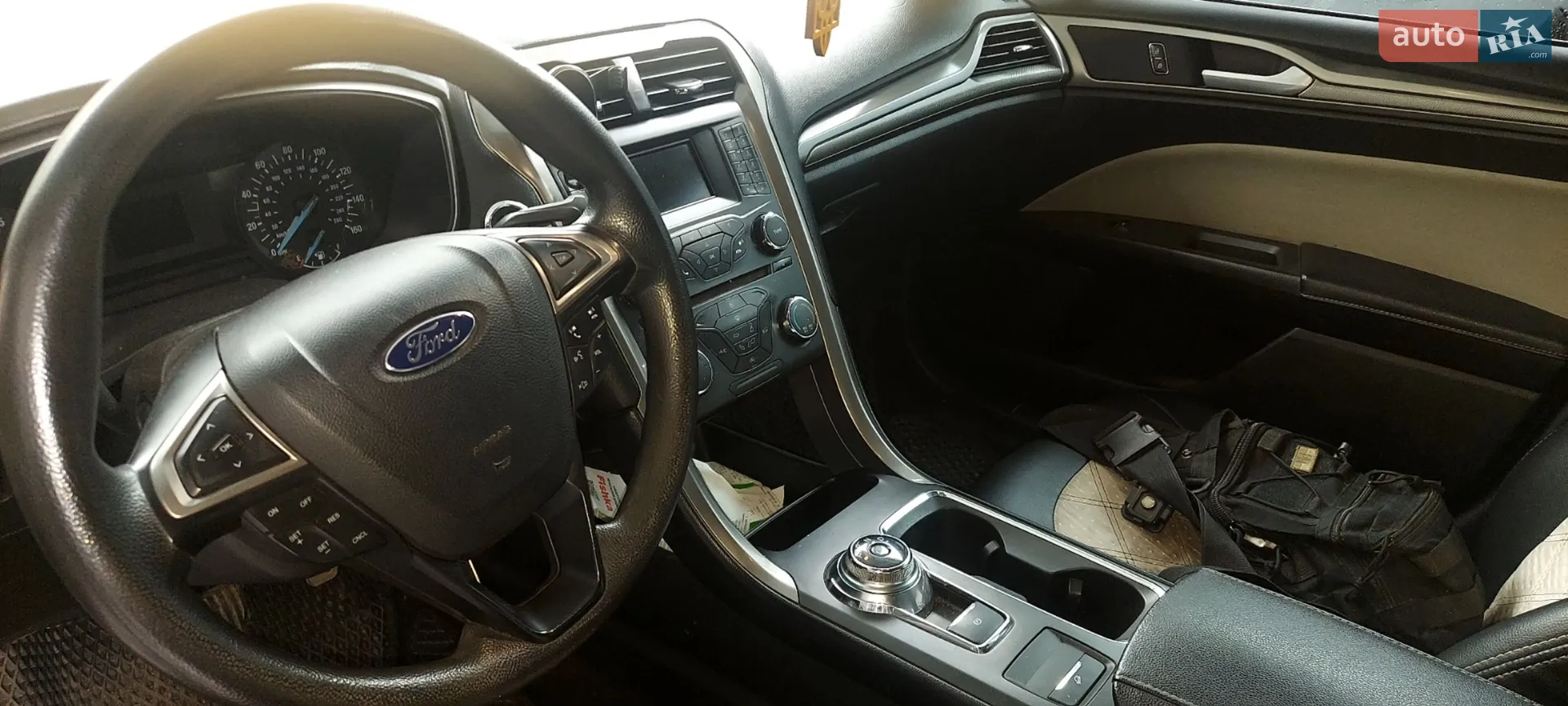 2016 Ford Fusion - мініатюра 24