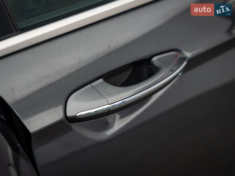 Седан Ford Fusion 2016 в Киеве фото 9 Седан Ford Fusion 2016 в Киеве