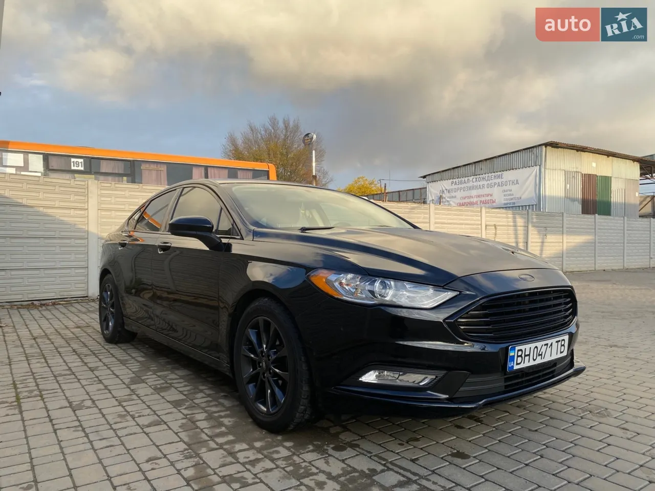 2016 Ford Fusion - мініатюра 33