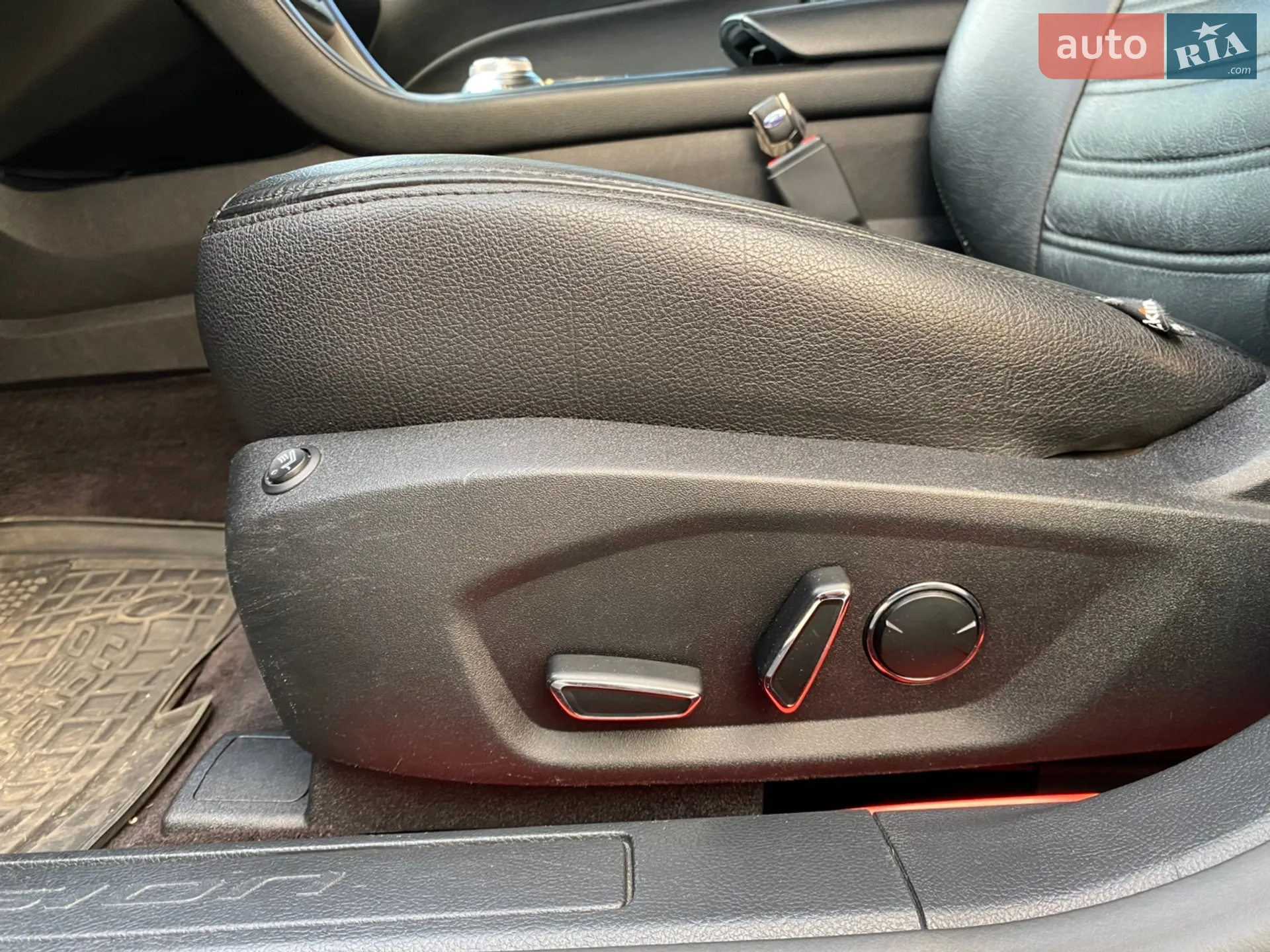 2016 Ford Fusion - мініатюра 11