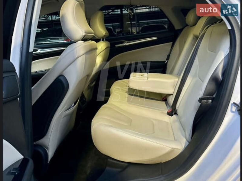 Седан Ford Fusion 2015 в Хмельницком