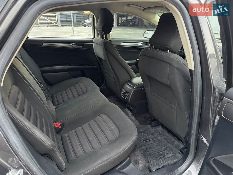 Седан Ford Fusion 2016 в Києві