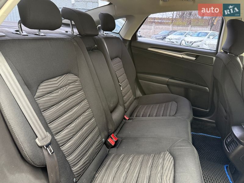 Седан Ford Fusion 2015 в Житомире фото 12 Седан Ford Fusion 2015 в Житомире