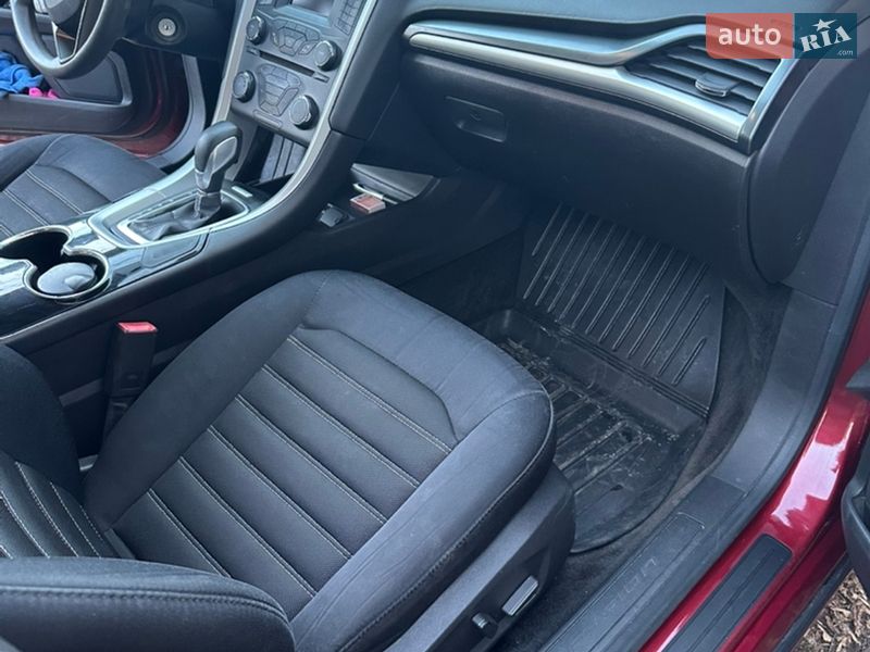 Седан Ford Fusion 2015 в Киеве