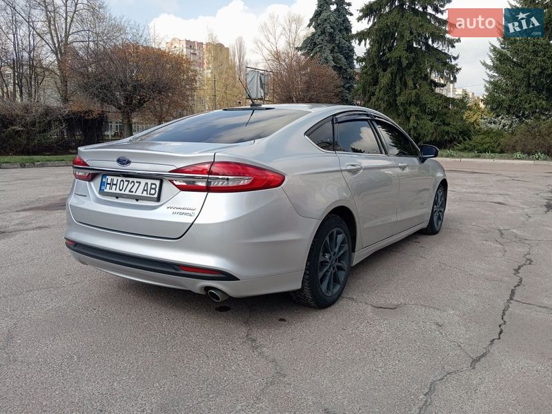 Седан Ford Fusion 2016 в Броварах