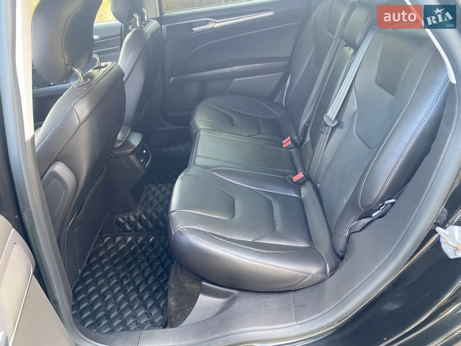 2013 Ford Fusion - мініатюра 15