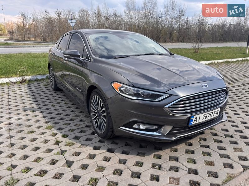 Седан Ford Fusion 2016 в Києві