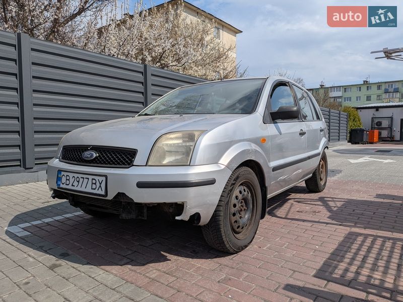Хетчбек Ford Fusion 2004 в Черкасах