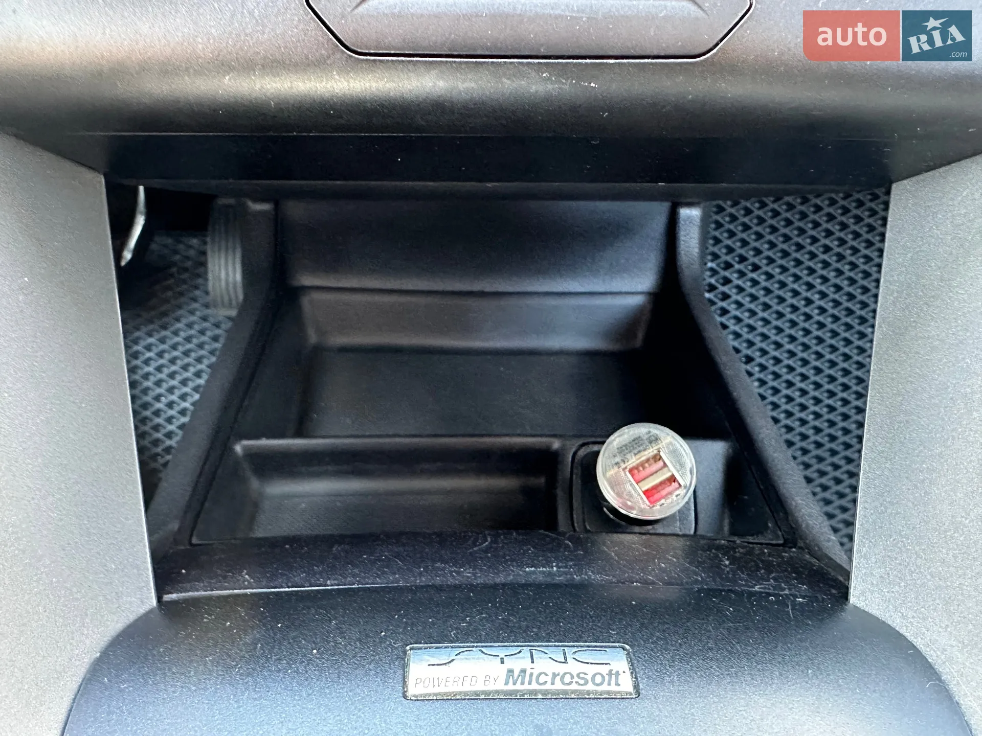 2014 Ford Fusion - мініатюра 28