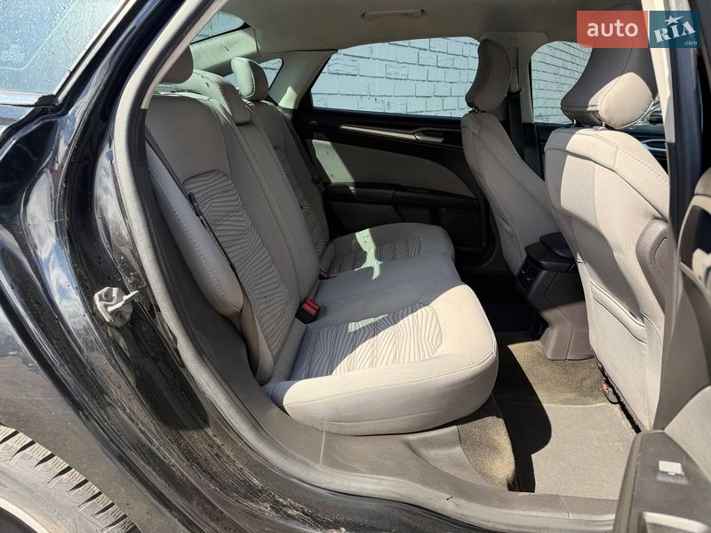 Седан Ford Fusion 2016 в Києві фото 11 Седан Ford Fusion 2016 в Києві