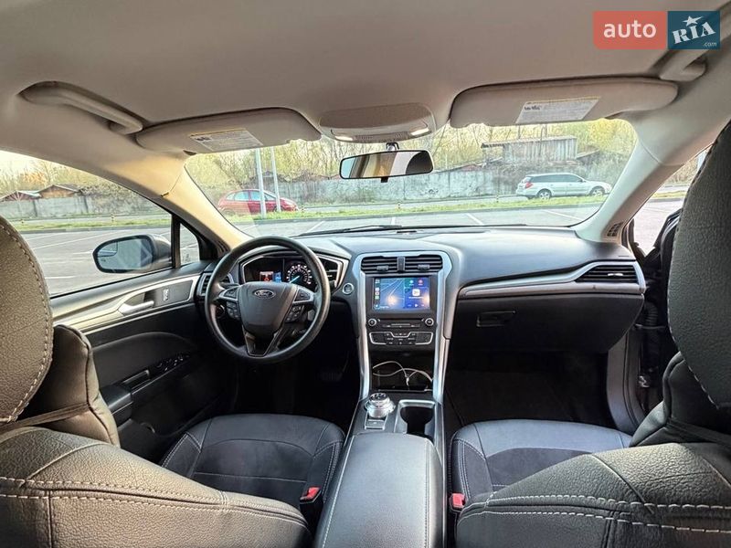 Седан Ford Fusion 2017 в Києві