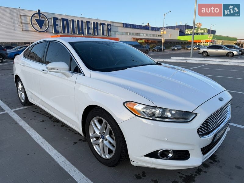 Седан Ford Fusion 2012 в Борисполі