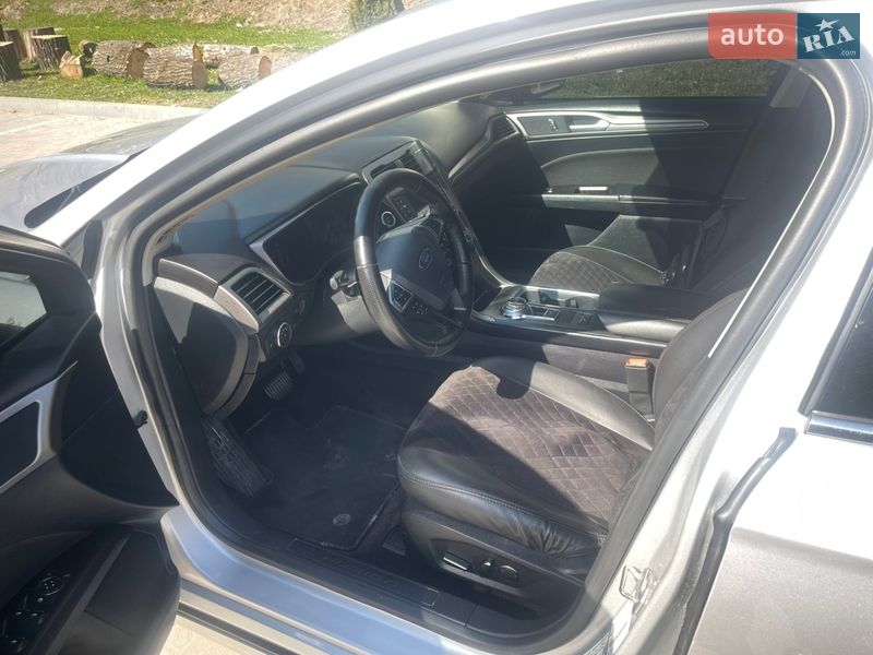 Седан Ford Fusion 2017 в Хмельницькому