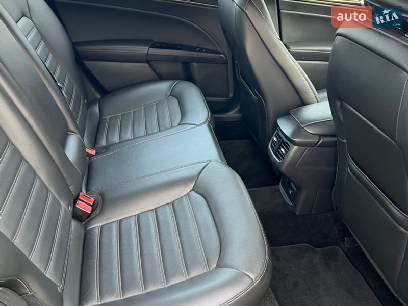 Седан Ford Fusion 2014 в Киеве