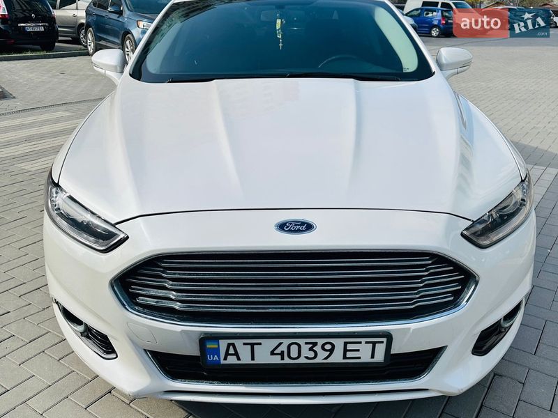 Седан Ford Fusion 2014 в Ивано-Франковске
