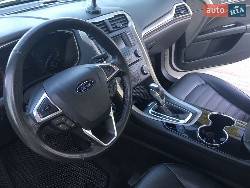 Седан Ford Fusion 2014 в Ивано-Франковске