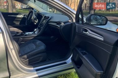 Седан Ford Fusion 2016 в Яготине