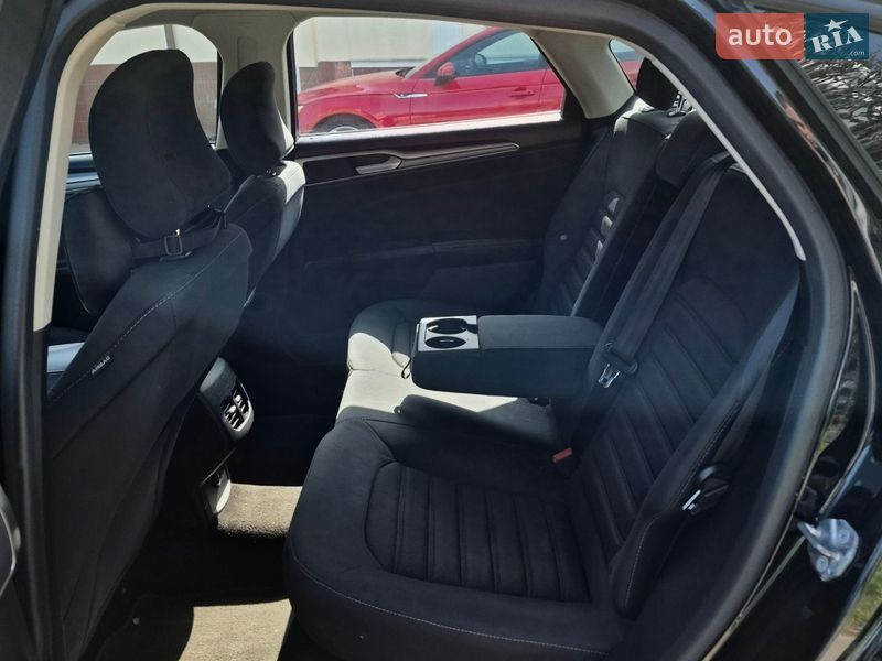 Седан Ford Fusion 2018 в Одессе