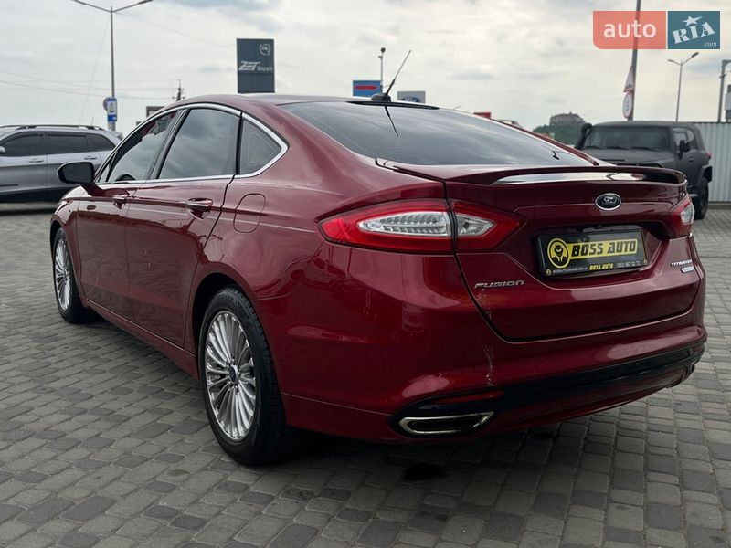 Седан Ford Fusion 2016 в Мукачево