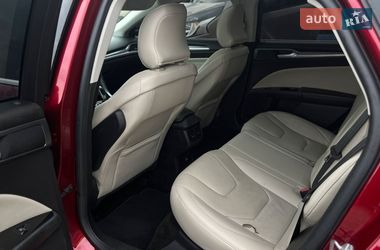 Седан Ford Fusion 2016 в Мукачево