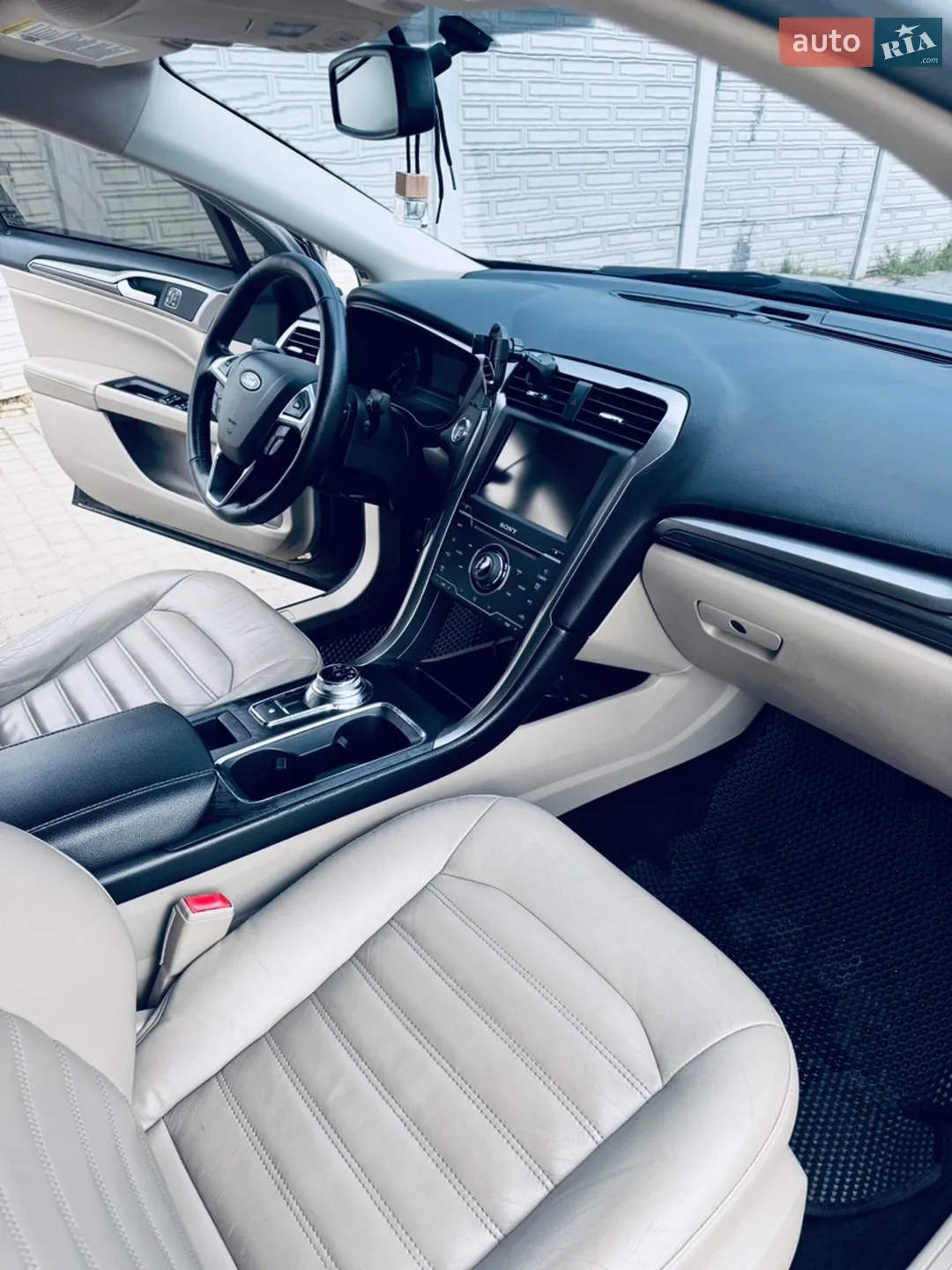 2017 Ford Fusion - мініатюра 18