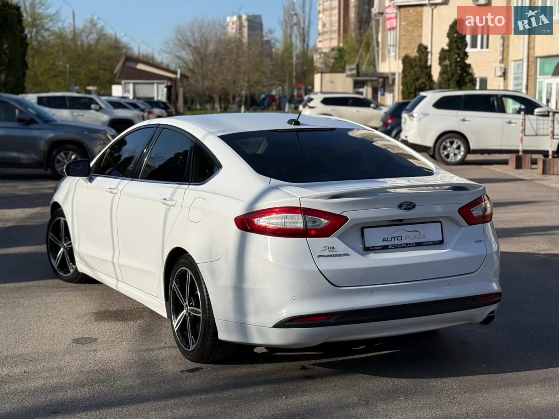 2015 Ford Fusion - мініатюра 32