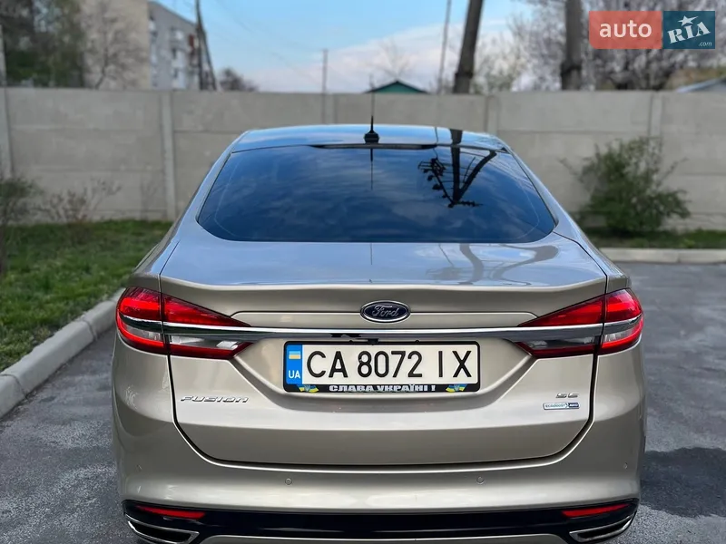 Ford Fusion 2016