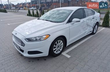 Седан Ford Fusion 2015 в Вінниці
