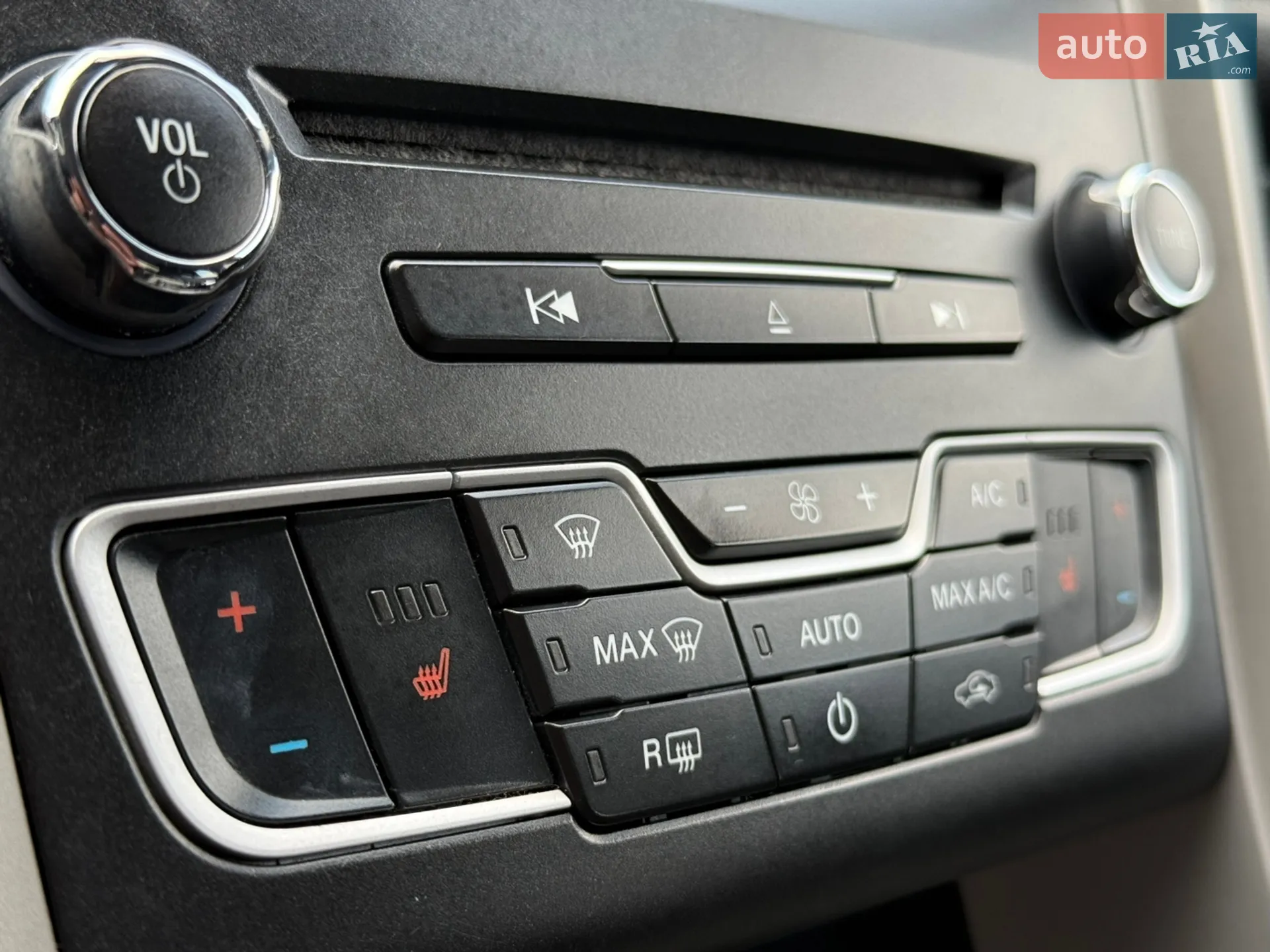 2015 Ford Fusion - мініатюра 26