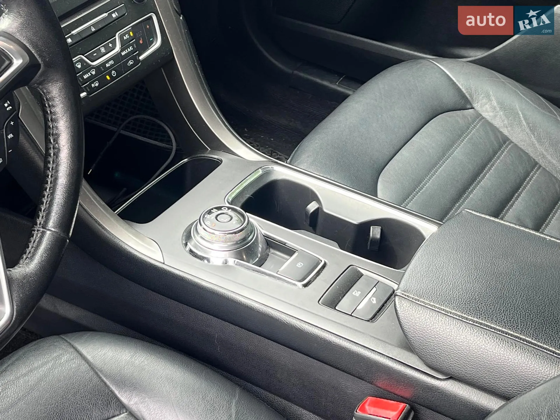 2016 Ford Fusion - мініатюра 35
