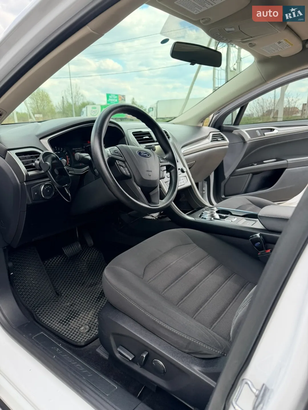 2016 Ford Fusion - мініатюра 12