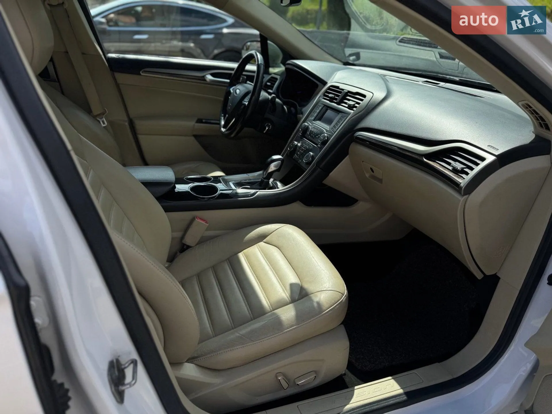 2012 Ford Fusion - мініатюра 11