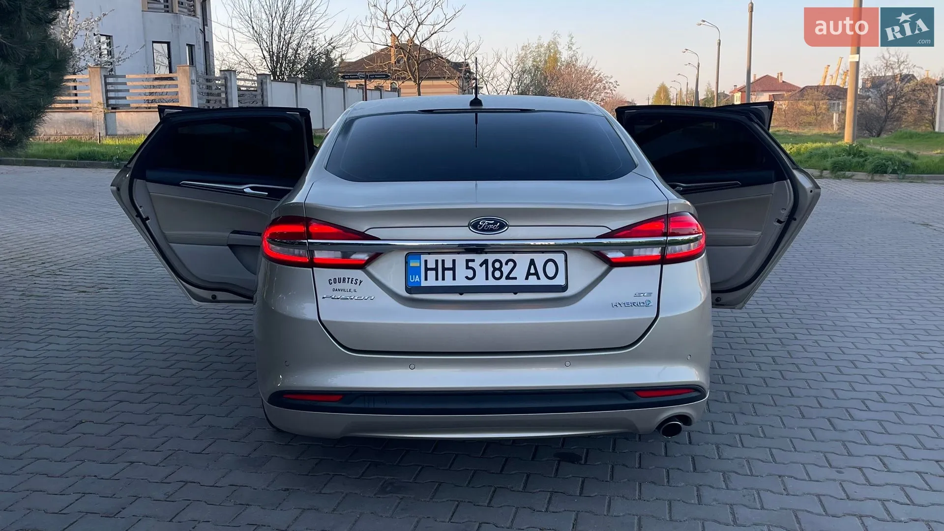 2016 Ford Fusion - мініатюра 41