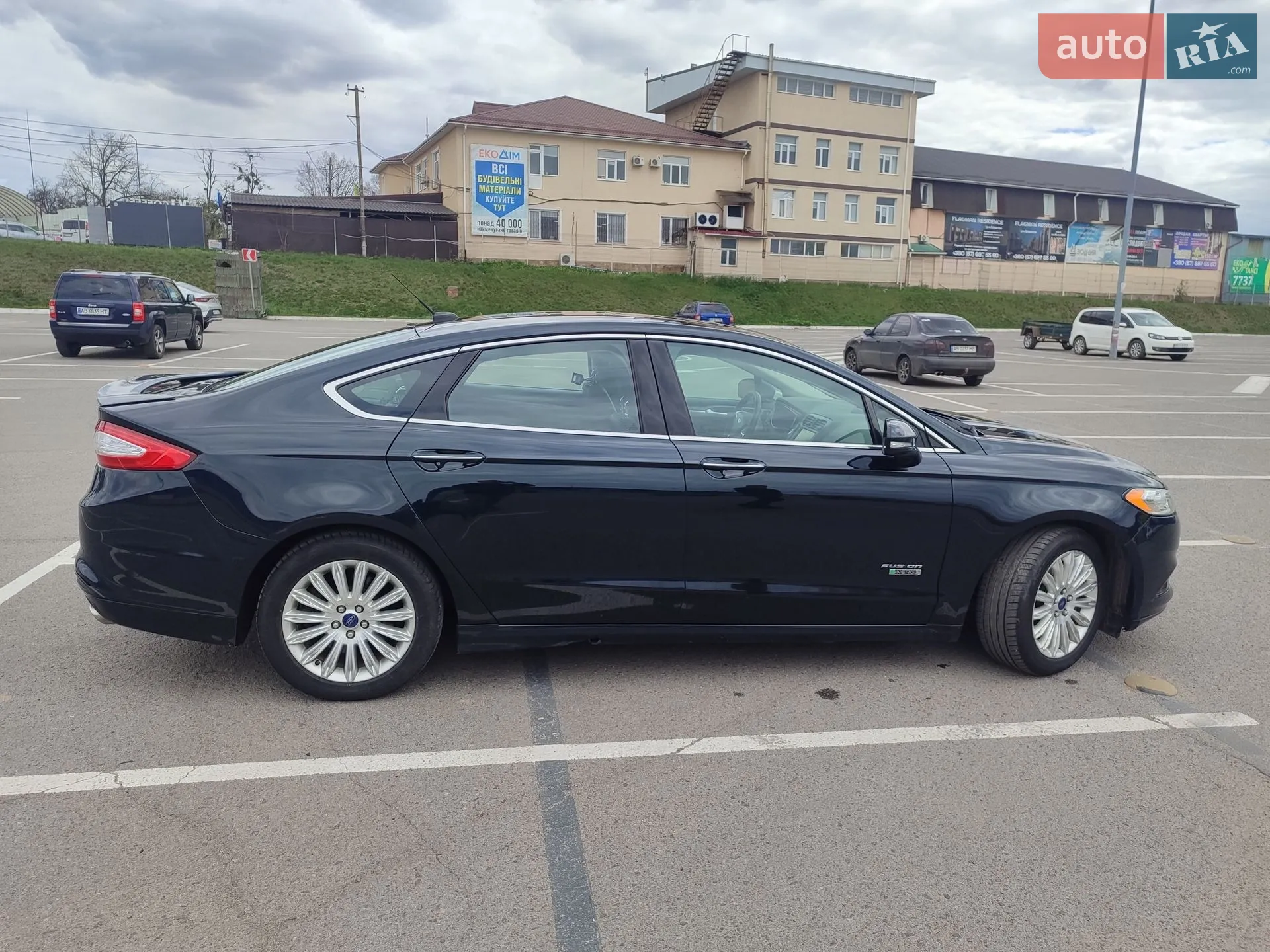 2013 Ford Fusion - мініатюра 8
