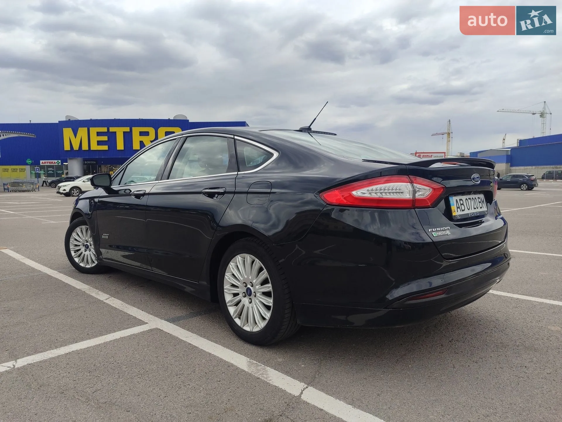 2013 Ford Fusion - мініатюра 11