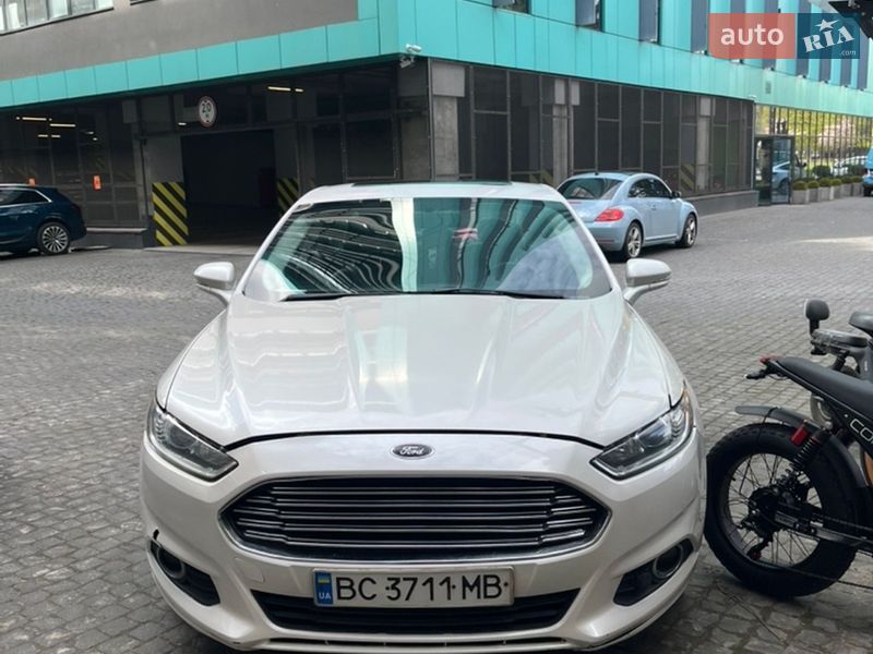 Ford Fusion 2014