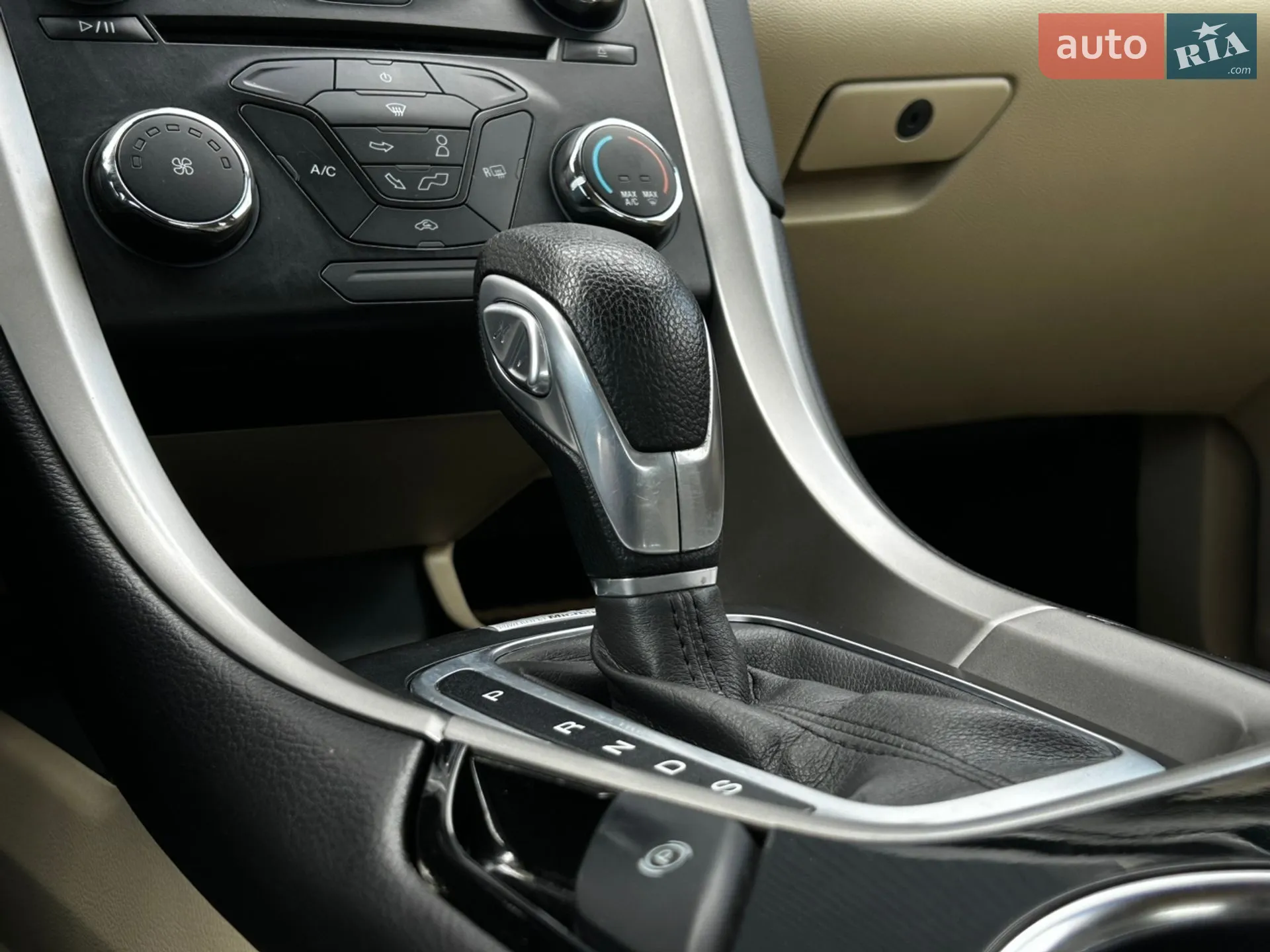 2013 Ford Fusion - мініатюра 13