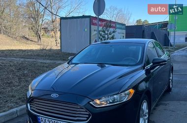 Седан Ford Fusion 2014 в Києві