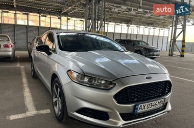 Седан Ford Fusion 2014 в Харкові