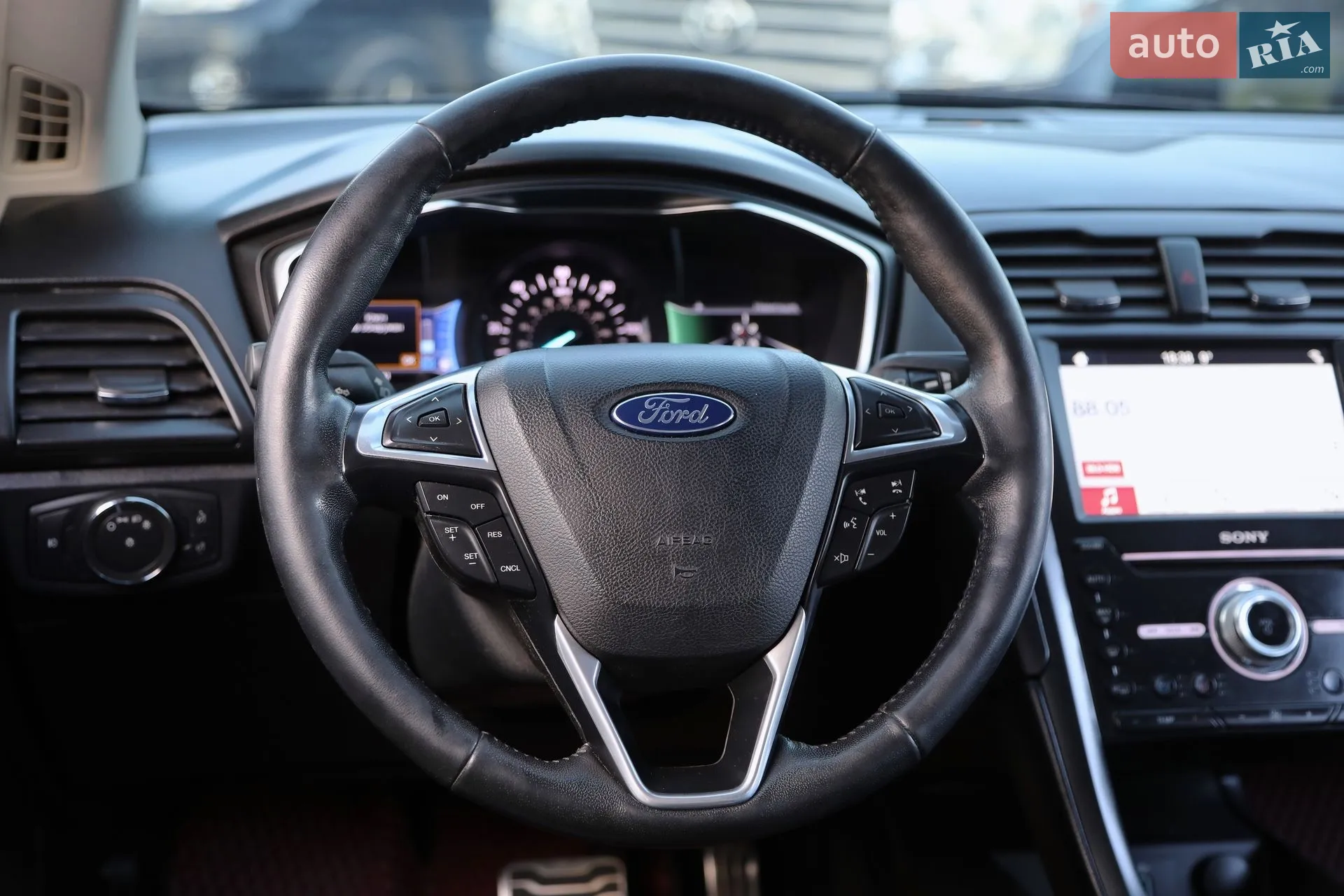 2016 Ford Fusion - мініатюра 18