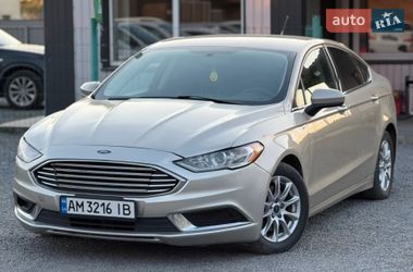 Седан Ford Fusion 2016 в Рівному
