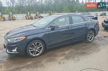 Седан Ford Fusion 2020 в Луцке