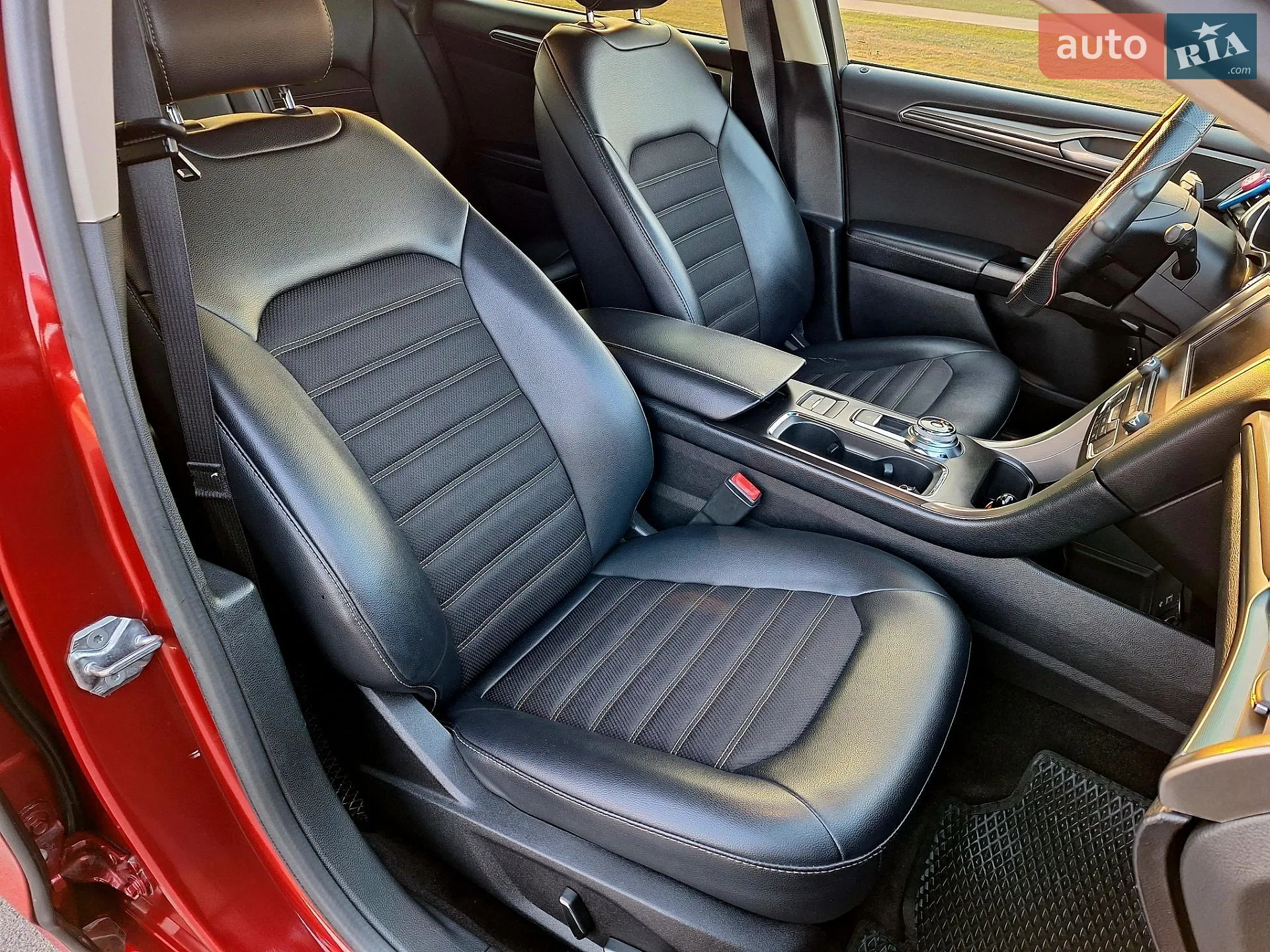 2016 Ford Fusion - мініатюра 17