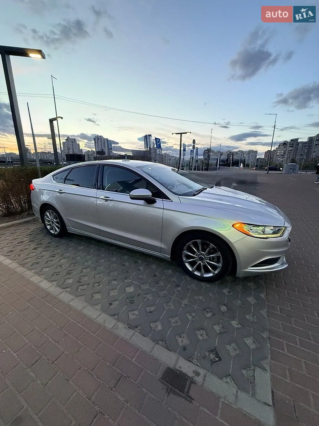2017 Ford Fusion - мініатюра 2