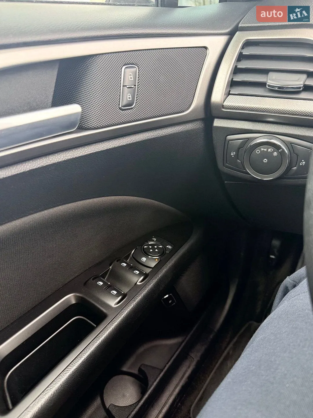 2017 Ford Fusion - мініатюра 3
