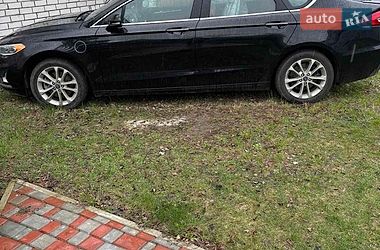 Седан Ford Fusion 2019 в Киеве