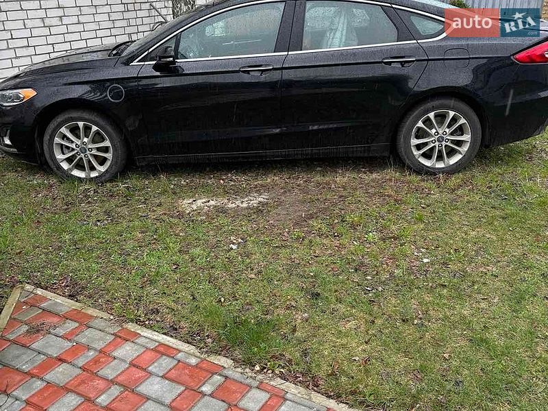 Ford Fusion 2019