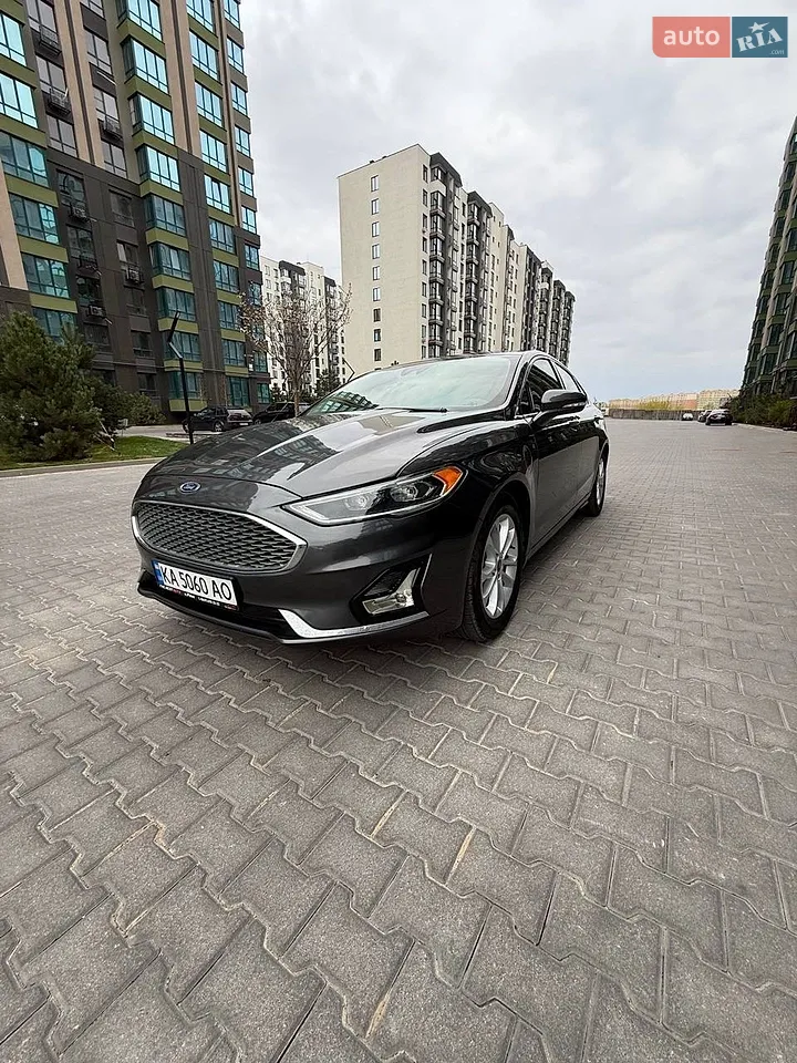 2020 Ford Fusion - мініатюра 23