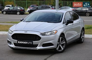 Седан Ford Fusion 2014 в Харкові