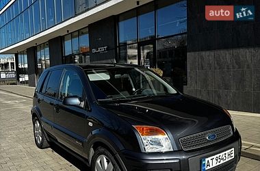 Хэтчбек Ford Fusion 2008 в Ужгороде